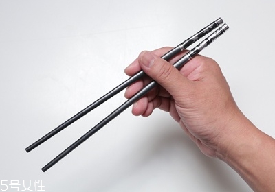 用筷子的禁忌與忌諱 用筷子的禁忌與忌諱