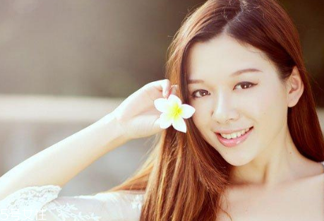 素顏霜適合哪個(gè)年齡段用 dr.jart v7素顏霜真假辨別方法 素顏霜適合哪個(gè)年齡段用 dr.jart v7素顏霜真假辨別方法