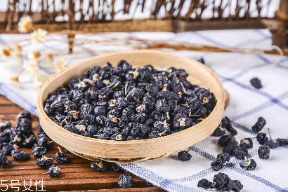 黑枸杞會掉色嗎？掉色屬正常