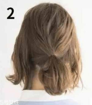頭發(fā)短怎么扎好看？6個(gè)步驟讓短發(fā)有型又可愛
