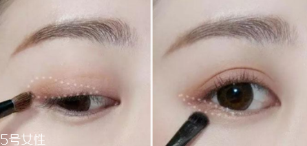 日常眼妝的畫法步驟圖片 傻瓜式眼妝一學(xué)就會 日常眼妝的畫法步驟圖片 傻瓜式眼妝一學(xué)就會