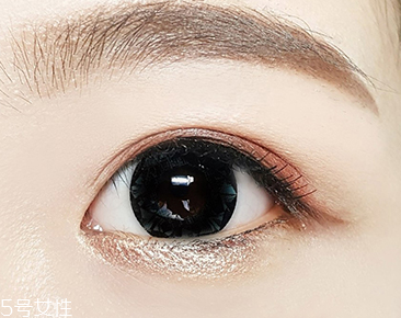 臥蠶筆什么顏色最自然？pony力薦魅惑金色