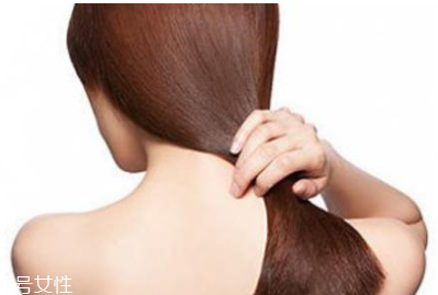 護發(fā)精油可以和發(fā)膜一起用嗎？一起用效果更好