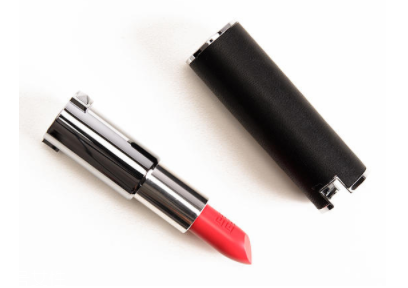 紀(jì)梵希小羊皮303和304哪個(gè)好？黃皮深唇選303