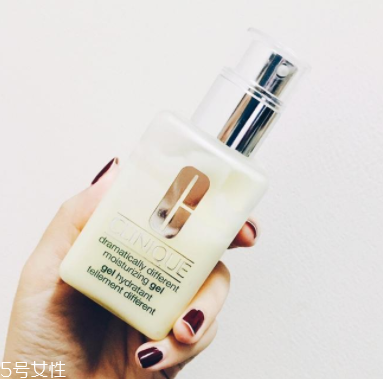 倩碧黃油可以當(dāng)面霜嗎？當(dāng)面霜用很干