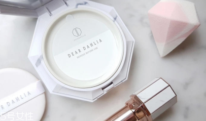 dear dahlia大理石彩妝系列好用嗎？非常適合黃種人