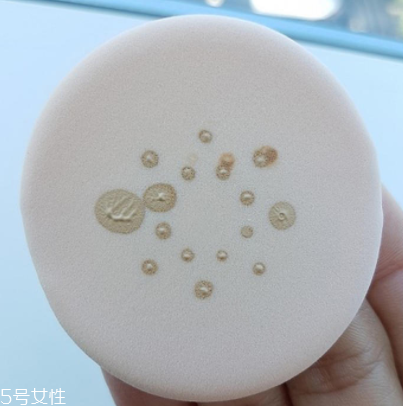 dear dahlia大理石彩妝系列好用嗎？非常適合黃種人