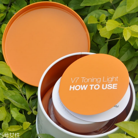 素顏霜適合哪個(gè)年齡段用 dr.jart v7素顏霜真假辨別方法 素顏霜適合哪個(gè)年齡段用 dr.jart v7素顏霜真假辨別方法