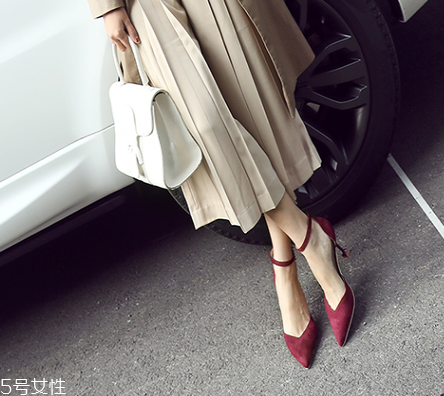 高跟鞋前腳掌疼怎么辦？四大妙招教你緩解