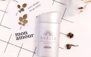 安耐曬銀瓶需要卸妝嗎？卸妝更安心