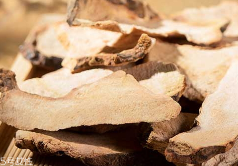 茯苓什么人不能吃 禁忌人群 茯苓什么人不能吃 禁忌人群