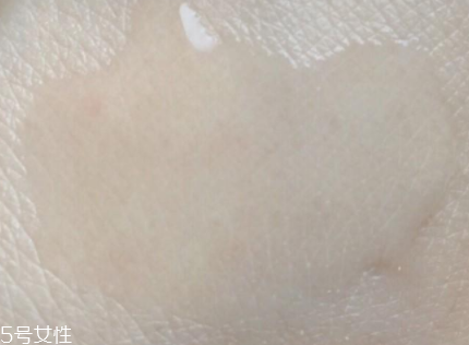 雪花秀平衡水乳怎么樣？一年四季維穩(wěn)利器