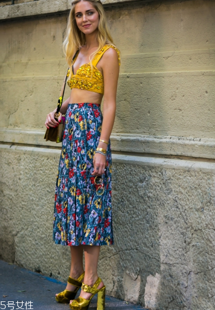 腿粗腿短穿什么鞋子好看？視覺上拉長腿部比例