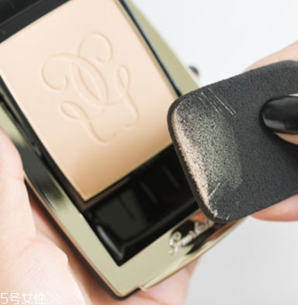 平價好用的粉餅有哪些？出游必備的六款粉餅