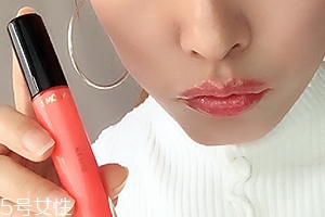 蘭蔻唇釉哪個顏色好看？菁純唇釉141素顏清純色