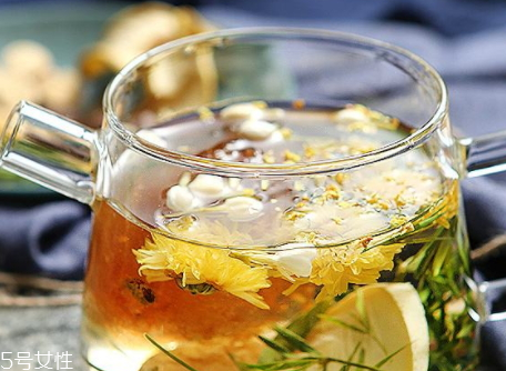 甘草可以和菊花一起泡嗎 甘草可以和菊花一起泡嗎