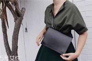 danielle foster是什么牌子？氣質(zhì)型包包推薦