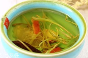 甘草和金銀花可以一起喝嗎 甘草和金銀花可以一起喝嗎