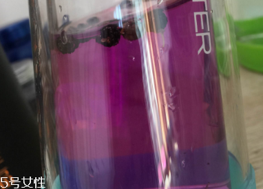 黑枸杞能和紅枸杞一起泡嗎？