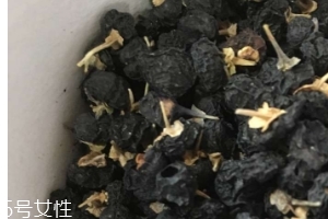 黑枸杞青少年能吃嗎？可以適量喝