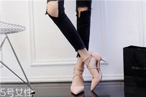 高跟鞋后跟貼怎么貼？后跟貼原來這樣用