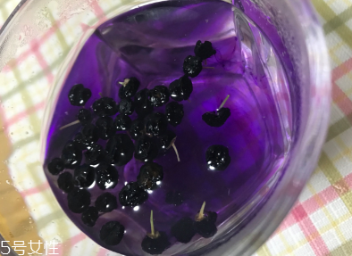 黑枸杞青少年能吃嗎？可以適量喝