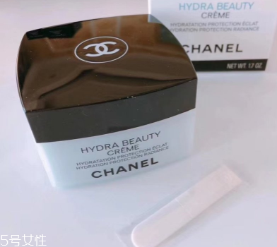 夏天需要用面霜嗎？干皮可以用啫喱面霜