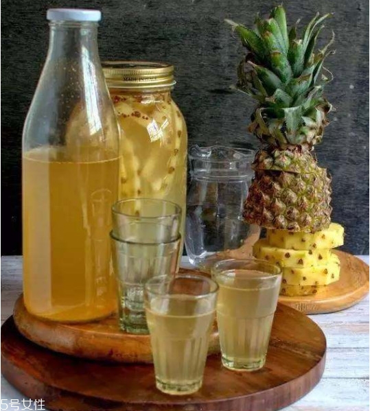 菠蘿皮有什么用處 菠蘿皮妙用大全 菠蘿皮有什么用處 菠蘿皮妙用大全