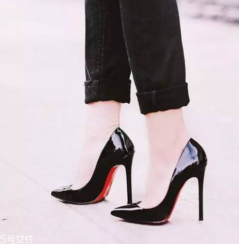 高跟鞋225是多少碼？原來(lái)是35碼