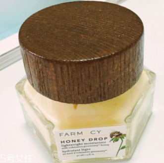 面霜和乳液都要用嗎？油皮可以只用一種