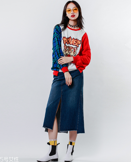 2022流行的牛仔裙？彰顯潮流出眾魅力