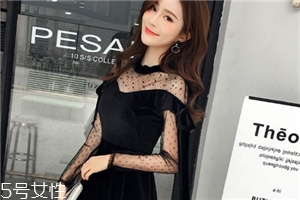 2018流行什么款式小黑裙？最經(jīng)典的性感風(fēng)