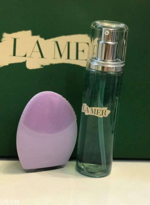 海藍之謎潔面凝露適合敏感肌嗎？