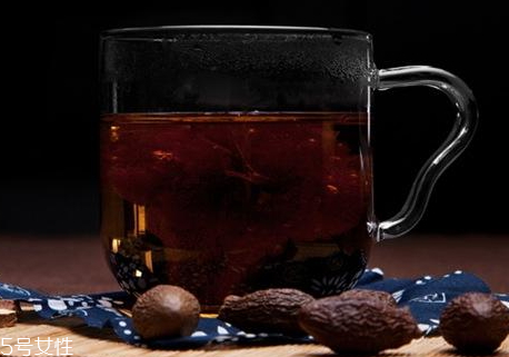 胖大海一天最多吃幾顆 不超過三粒 胖大海一天最多吃幾顆 不超過三粒