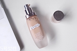 lamer粉底液怎么樣？lamer粉底液試色