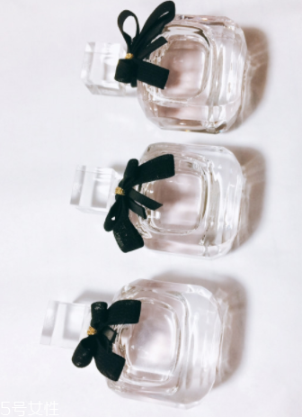 圣羅蘭反轉(zhuǎn)巴黎香水好聞嗎？愛情的味道