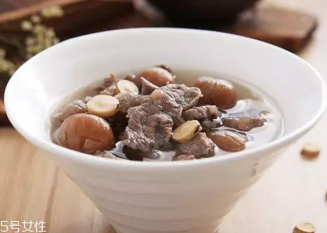 沙參能和黃芪一起燉嗎 搭配方法 沙參能和黃芪一起燉嗎 搭配方法