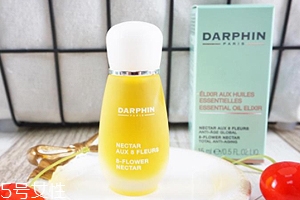 darphin朵梵8花精露怎么樣？百妍緊致芳香精露好用嗎？