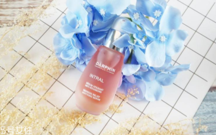 darphin朵梵多效舒緩精華液怎么樣？維穩(wěn)小粉瓶擊退高原紅