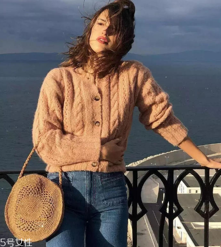 2022春天流行什么衣服？這三款都超級(jí)好看