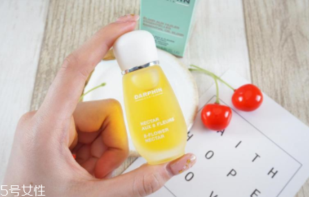 darphin朵梵8花精露怎么樣？百妍緊致芳香精露好用嗎？
