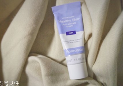 露得清a醇用完要關燈嗎 露得清a醇晚霜使用順序 露得清a醇用完要關燈嗎 露得清a醇晚霜使用順序