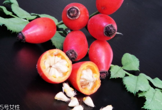 玫瑰果油開(kāi)蓋之后能保存多久？半年到2年