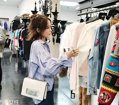 襯衫要干洗嗎？根據(jù)襯衫面料決定