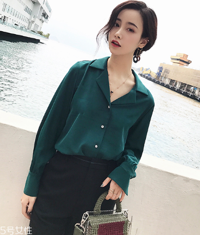 襯衫要每天洗嗎？淺色襯衫要常洗