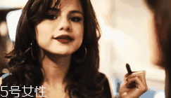 裸色衣服配什么顏色口紅？橙色口紅顯氣色