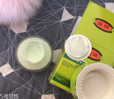 馥佩和馥珮哪個是假的？并非真假李逵