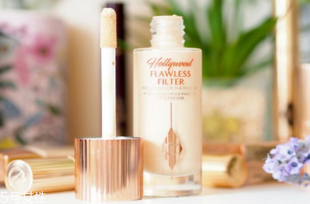 ct新品妝前高光濾鏡液怎么樣？charlotte tilbury粉底好用嗎？