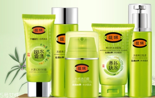 馥佩和百雀羚哪個好？