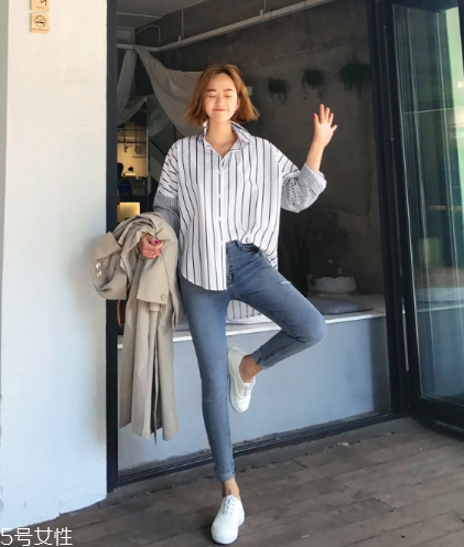 寬松襯衣怎么穿好看？造型感十足的穿搭